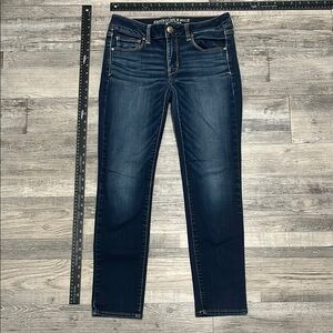 American Eagle Outfitters Women's Dark Wash Jeans